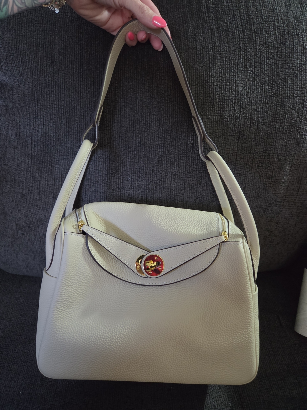 Cream Leather Shoulder Bag with Turn-Lock Accent